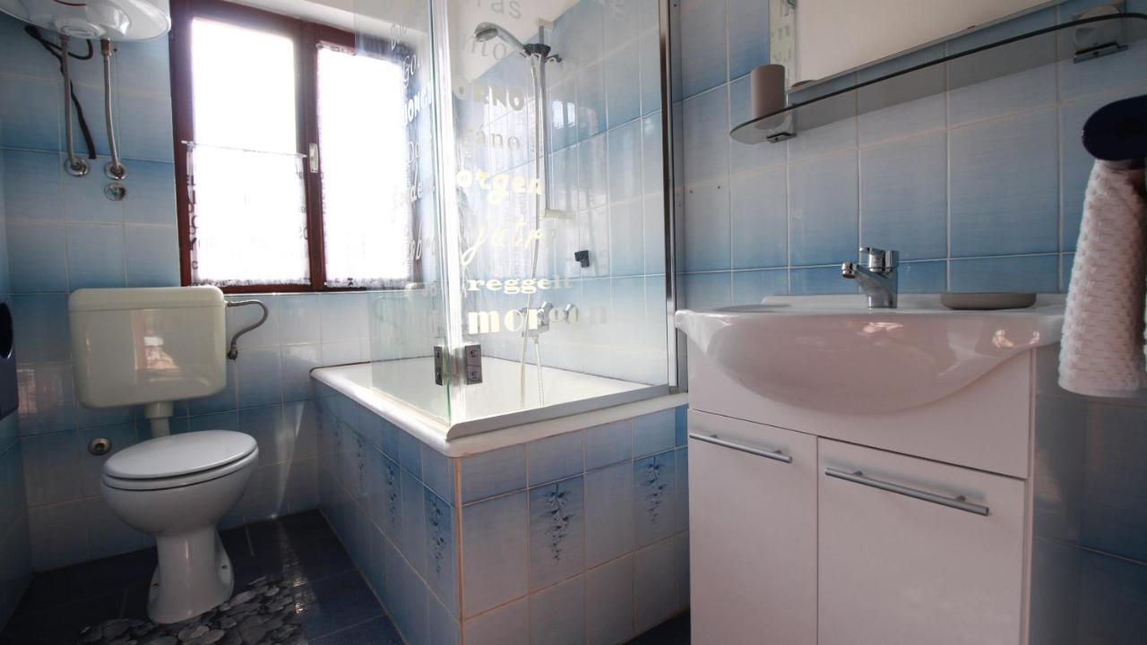 Apartment Du Malinska Kültér fotó